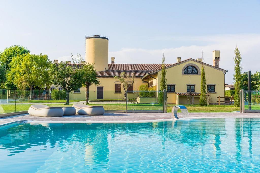 La Posa Degli Agri Bed & Breakfast Legnaro Bagian luar foto